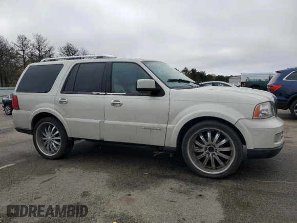 2006 Lincoln Navigator Luxury with VIN 5LMFU28536LJ00216, listed as a Copart auction lot 53209434 with 150,705 mi miles and Clean Title. Bid and sale history available at carsss.com. Image 4.