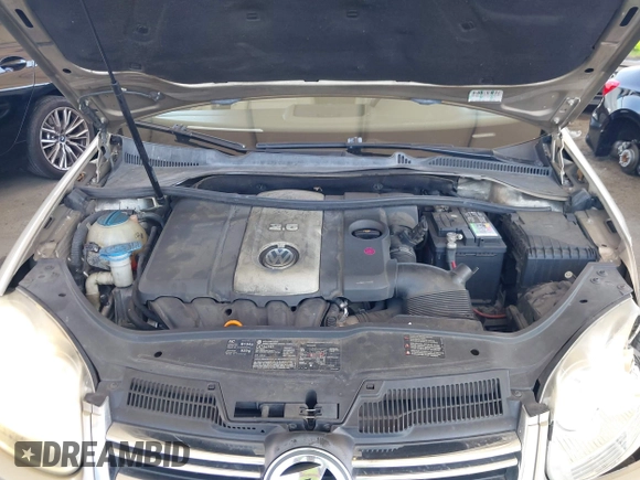 2006 Volkswagen Jetta Sedan 2.5L with VIN 3VWRG71K26M629564, listed as a IAAI auction lot 41997891 with 231,299 mi miles. Bid and sale history available at carsss.com. Image 10.