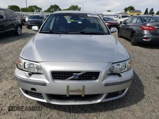 2004 Volvo V70 с VIN YV1SJ52Y142408677, выставлен на аукционе Copart как лот 52483735 с пробегом 187 532 миль миль и Чистый • Clean title. История ставок и продаж доступна на DreamBid. Изображение 5.