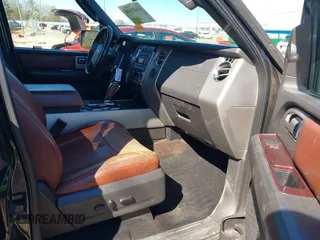 2012 Ford Expedition Max King Ranch с VIN 1FMJK1J50CEF64202, выставлен на аукционе IAAI как лот 41625140 с пробегом 205 685 миль миль и . История ставок и продаж доступна на DreamBid. Изображение 5.