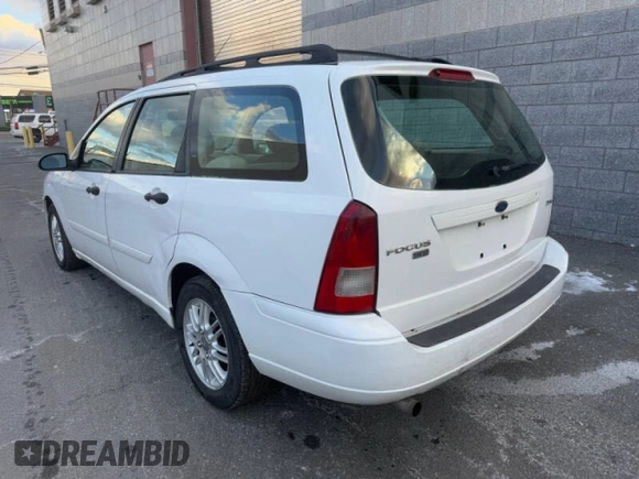 2005 Ford Focus SE with VIN 1FAFP36N65W234695, listed as a Copart auction lot 50022715 with 128,583 mi miles and Clean Title. Bid and sale history available at carsss.com. Image 3.