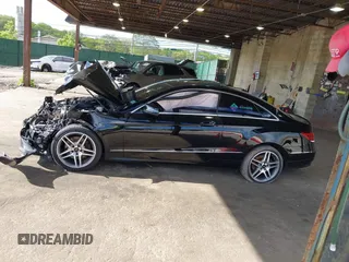 2014 Mercedes-Benz E 350 with VIN WDDKJ8JB1EF286035, listed as a IAAI auction lot 42289616 with 147,814 mi miles and . Bid and sale history available at DreamBid. Image 14.