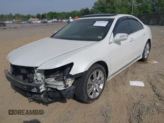 2010 Acura RL Technology with VIN JH4KB2F69AC000054, listed as a IAAI auction lot 42084536 with 290,743 mi miles and . Bid and sale history available at DreamBid. Image 2.