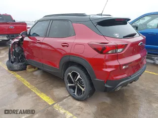 2021 Chevrolet TrailBlazer RS with VIN KL79MTSLXMB064381, listed as a IAAI auction lot 41431411 with 35,728 mi miles. Bid and sale history available at carsss.com. Image 3.