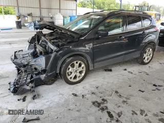 2013 Ford Escape SE z VIN 1FMCU0GXXDUD63856, wystawiony jako Copart lot #61958595 z przebiegiem 62 303 mil mil oraz Szkoda całkowita • Salvage title. Historia ofert i sprzedaży dostępna na DreamBid. Obrazek 1.