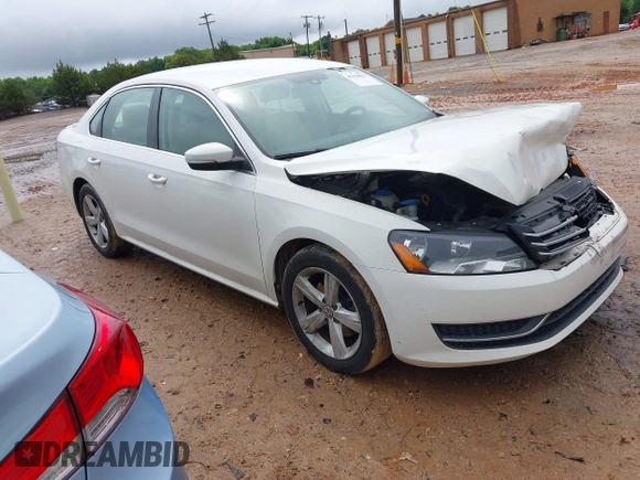 2015 Volkswagen Passat SE с VIN 1VWBS7A32FC055087, выставлен на аукционе IAAI как лот 42358821 с пробегом 80 684 миль миль и . История ставок и продаж доступна на DreamBid. Изображение 1.