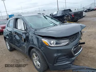 2020 Chevrolet Trax LT with VIN 3GNCJLSB8LL203193, listed as a IAAI auction lot 42518085 with 172,004 mi miles and . Bid and sale history available at DreamBid. Image 1.