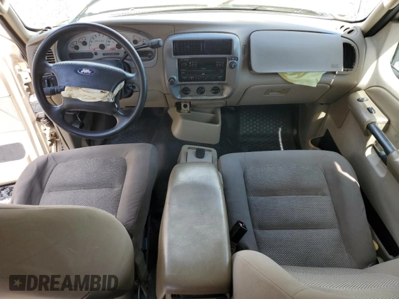 2004 Ford Explorer Sport Trac XLS с VIN 1FMZU67K94UB94124, выставлен на аукционе Copart как лот 62785115 с пробегом Не указан миль и Списание • Salvage title. История ставок и продаж доступна на DreamBid. Изображение 8.
