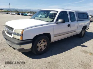 2005 Chevrolet Silverado 1500 LS with VIN 2GCEC19V151316035, listed as a Copart auction lot 50655385 with 140,845 mi miles and Clean Title. Bid and sale history available at DreamBid. Image 1.