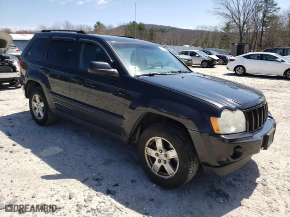 2005 Jeep Grand Cherokee Laredo with VIN 1J4GR48K95C628365, listed as a Copart auction lot 52524515 with 214,630 mi miles and Clean Title. Bid and sale history available at carsss.com. Image 4.