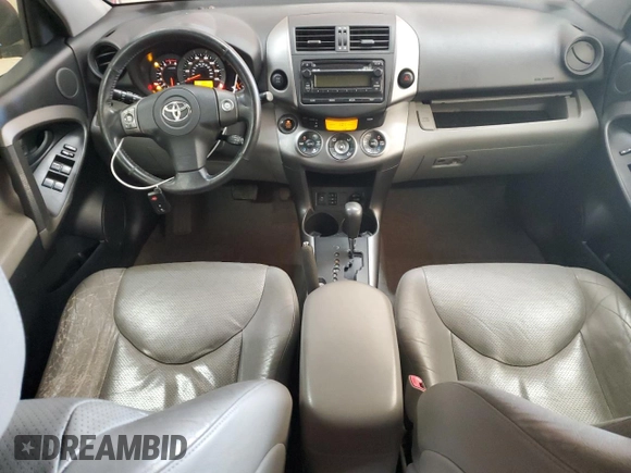 2012 Toyota RAV4 Limited z VIN JTMDF4DVXC5051588, wystawiony jako Copart lot #89292405 z przebiegiem 209 782 mil mil oraz Szkoda całkowita • Salvage title. Historia ofert i sprzedaży dostępna na DreamBid. Obrazek 8.