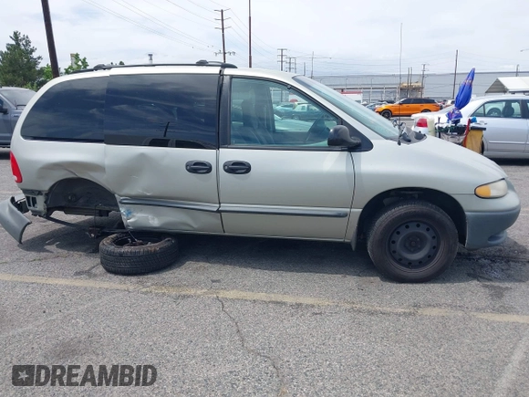 1999 Dodge Caravan with VIN 2B4GP25R4XR414599, listed as a IAAI auction lot 42238285 with 40,551 mi miles and . Bid and sale history available at DreamBid. Image 14.