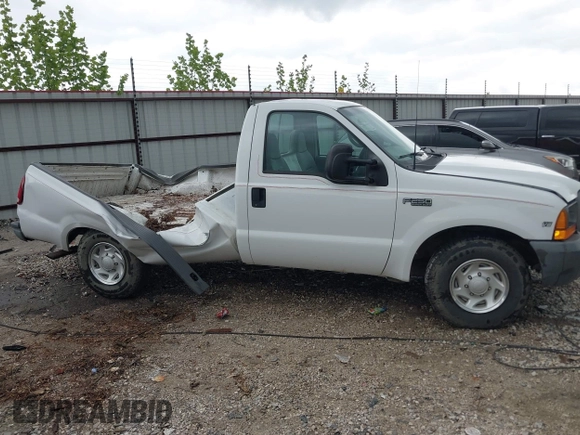 1999 Ford F-250 XL с VIN 1FTNF20L7XEA00374, выставлен на аукционе IAAI как лот 42210425 с пробегом 73 885 миль миль и . История ставок и продаж доступна на DreamBid. Изображение 14.