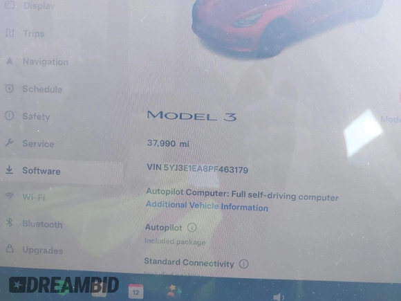 2023 Tesla Model 3 z VIN 5YJ3E1EA8PF463179, wystawiony jako IAAI lot #41738318 z przebiegiem 37 990 mil mil oraz . Historia ofert i sprzedaży dostępna na DreamBid. Obrazek 15.