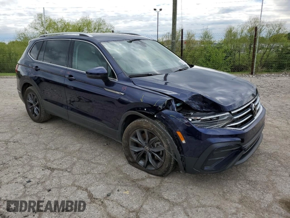 2023 Volkswagen Tiguan SE with VIN 3VVNB7AX4PM132188, listed as a Copart auction lot 55757405 with 23,698 mi miles and Salvage title. Bid and sale history available at DreamBid. Image 4.