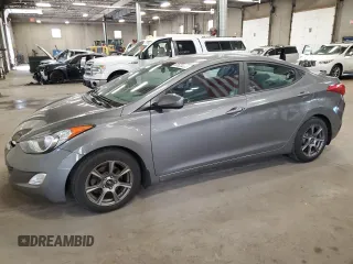2013 Hyundai Elantra GLS z VIN 5NPDH4AE9DH402068, wystawiony jako Copart lot #60623235 z przebiegiem 91 153 mil mil oraz Szkoda całkowita • Salvage title. Historia ofert i sprzedaży dostępna na DreamBid. Obrazek 1.