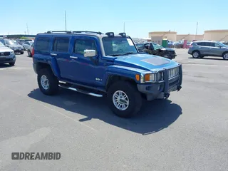 2006 Hummer H3 z VIN 5GTDN136268193747, wystawiony jako IAAI lot #41902324 z przebiegiem 109 070 mil mil oraz . Historia ofert i sprzedaży dostępna na DreamBid. Obrazek 1.
