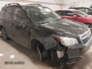2018 Subaru Forester Premium with VIN JF2SJAGC5JH591930, listed as a IAAI auction lot 41380074 with 79,637 mi miles. Bid and sale history available at carsss.com. Image 6.