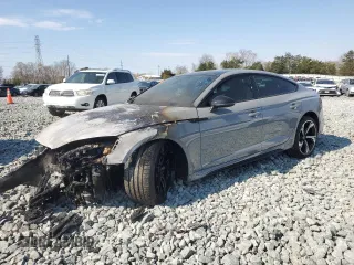 2021 Audi RS 5 Sportback z VIN WUAAWCF54MA904332, wystawiony jako Copart lot #50709705 z przebiegiem Nie podano mil oraz Szkoda całkowita • Salvage title. Historia ofert i sprzedaży dostępna na DreamBid. Obrazek 1.