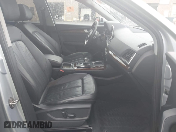 2018 Audi Q5 Premium Plus with VIN WA1BNAFY3J2044961, listed as a IAAI auction lot 41720171 with 98,481 mi miles. Bid and sale history available at carsss.com. Image 5.