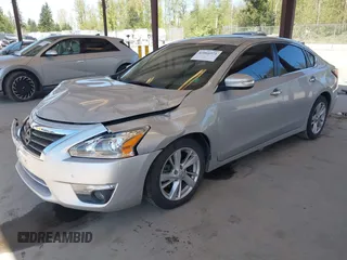 2014 Nissan Altima S with VIN 1N4AL3AP3EC187013, listed as a IAAI auction lot 42066971 with 96,567 mi miles and . Bid and sale history available at carsss.com. Image 17.