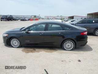 2013 Ford Fusion SE Hybrid with VIN 3FA6P0LU8DR272179, listed as a IAAI auction lot 42058668 with 177,023 mi miles and . Bid and sale history available at DreamBid. Image 14.