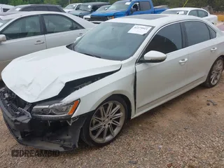 2016 Volkswagen Passat SE с VIN 1VWBS7A35GC047664, выставлен на аукционе IAAI как лот 42279911 с пробегом 170 886 миль миль и . История ставок и продаж доступна на DreamBid. Изображение 2.