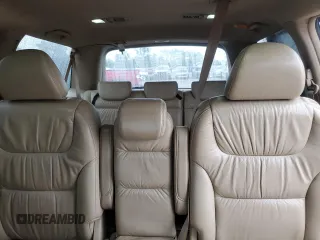 2006 Honda Odyssey EX-L z VIN 5FNRL38756B416802, wystawiony jako Copart lot #57588515 z przebiegiem 169 093 mil mil oraz Szkoda całkowita • Salvage title. Historia ofert i sprzedaży dostępna na DreamBid. Obrazek 10.