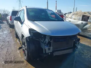 2020 Chevrolet Trax LT with VIN 3GNCJLSB5LL320665, listed as a IAAI auction lot 41647023 with 44,625 mi miles. Bid and sale history available at carsss.com. Image 1.