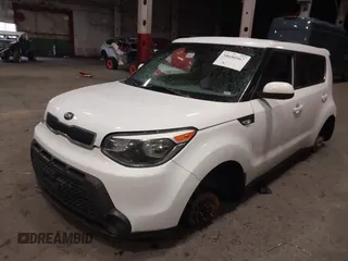 2014 Kia Soul with VIN KNDJN2A24E7089670, listed as a IAAI auction lot 38680967 with 63,504 mi miles. Bid and sale history available at carsss.com. Image 2.