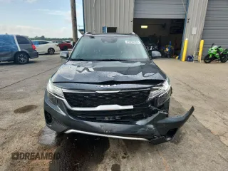 2023 Kia Seltos S with VIN KNDEU2AA5P7397364, listed as a Copart auction lot 64648355 with 20,510 mi miles and Salvage title. Bid and sale history available at DreamBid. Image 5.
