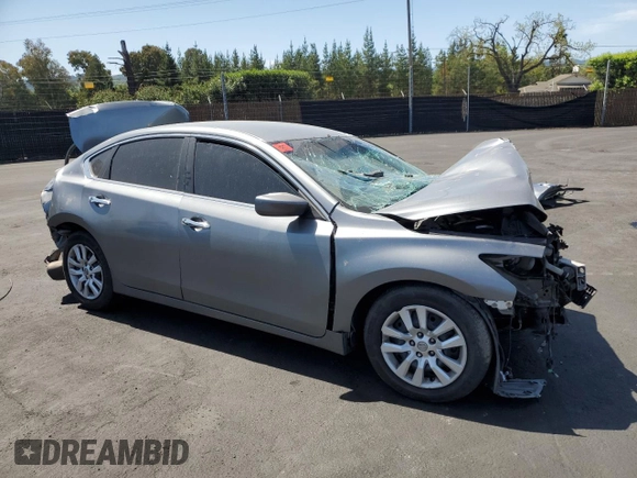 2015 Nissan Altima S with VIN 1N4AL3AP5FC568993, listed as a Copart auction lot 52217885 with Not Provided miles and Salvage Title. Bid and sale history available at DreamBid. Image 4.