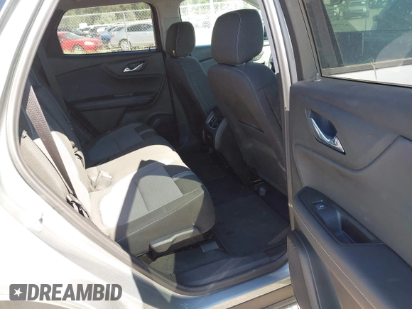 2025 Chevrolet Blazer LT с VIN 3GNKBHR41SS192166, выставлен на аукционе IAAI как лот 42720283 с пробегом 8 678 миль миль и . История ставок и продаж доступна на DreamBid. Изображение 8.