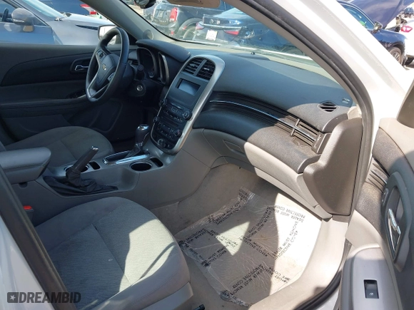2015 Chevrolet Malibu LS with VIN 1G11B5SL3FF109540, listed as a IAAI auction lot 41478036 with 173,205 mi miles. Bid and sale history available at carsss.com. Image 5.
