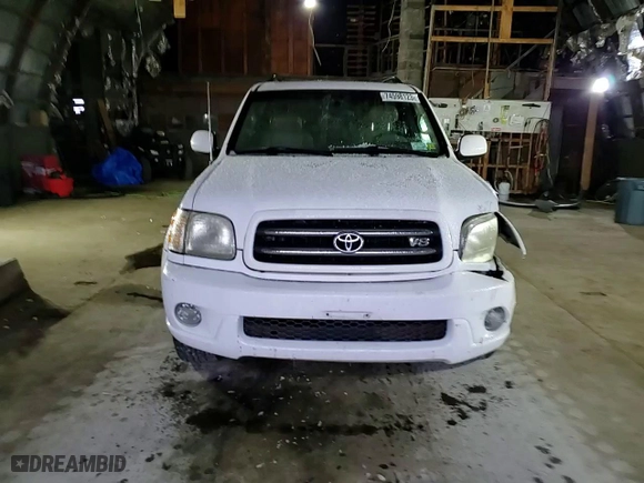 2003 Toyota Sequoia Limited with VIN 5TDBT48A23S167840, listed as a Copart auction lot 74598123 with 215,096 mi miles and Salvage Title. Bid and sale history available at carsss.com. Image 11.