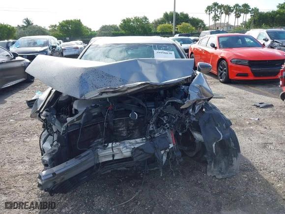 2015 Lexus ES 350 with VIN JTHBK1GG1F2179947, listed as a IAAI auction lot 39998830 with 139,491 mi miles. Bid and sale history available at carsss.com. Image 13.