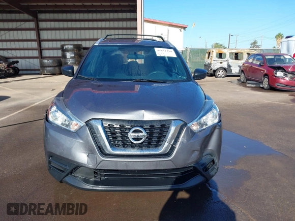 2019 Nissan Kicks S z VIN 3N1CP5CU9KL505032, wystawiony jako IAAI lot #41831490 z przebiegiem 35 155 mil mil oraz . Historia ofert i sprzedaży dostępna na DreamBid. Obrazek 12.