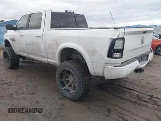 2018 Ram 2500 Laramie with VIN 3C6UR5FL9JG405980, listed as a IAAI auction lot 40981248 with 40,269 mi miles. Bid and sale history available at carsss.com. Image 3.