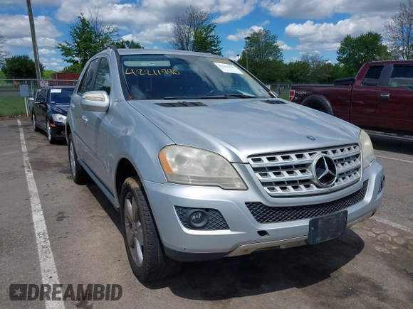 2009 Mercedes-Benz M 350 with VIN 4JGBB86E09A508864, listed as a IAAI auction lot 42211990 with 183,520 mi miles and . Bid and sale history available at carsss.com. Image 6.