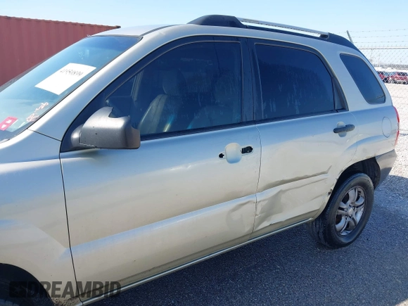 2006 Kia Sportage LX z VIN KNDJF723X67143301, wystawiony jako IAAI lot #41950899 z przebiegiem 271 184 mil mil oraz . Historia ofert i sprzedaży dostępna na DreamBid. Obrazek 6.