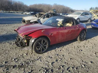 2017 Mazda MX-5 Miata Grand Touring z VIN JM1NDAD75H0123957, wystawiony jako Copart lot #88411355 z przebiegiem 34 310 mil mil oraz Szkoda całkowita • Salvage title. Historia ofert i sprzedaży dostępna na DreamBid. Obrazek 1.