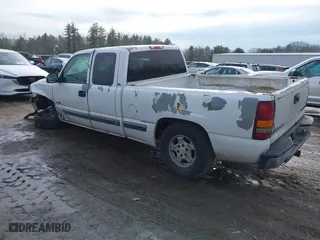 2001 Chevrolet Silverado 1500 LT with VIN 2GCEC19TX11144290, listed as a IAAI auction lot 41709661 with 405,583 mi miles. Bid and sale history available at carsss.com. Image 3.