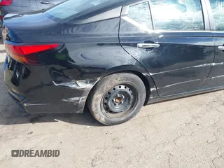 2020 Nissan Altima S z VIN 1N4BL4BV6LC247273, wystawiony jako IAAI lot #41877548 z przebiegiem 91 489 mil mil oraz . Historia ofert i sprzedaży dostępna na DreamBid. Obrazek 17.