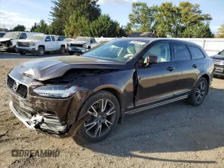 2017 Volvo V90 z VIN YV4A22NL1H1000766, wystawiony jako Copart lot #70826213 z przebiegiem 63 345 mil mil oraz . Historia ofert i sprzedaży dostępna na DreamBid. Obrazek 1.