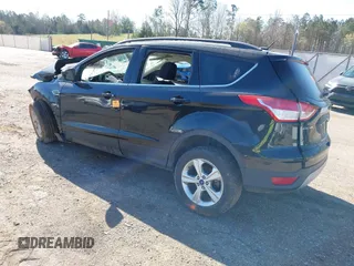 2015 Ford Escape SE with VIN 1FMCU9G90FUB98294, listed as a IAAI auction lot 41865286 with Not Provided miles. Bid and sale history available at carsss.com. Image 3.
