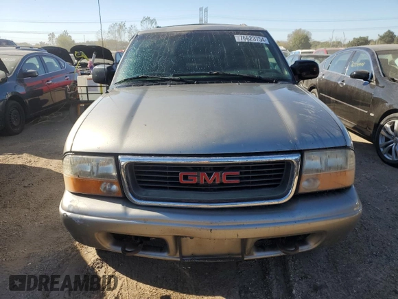 1999 GMC Jimmy SLE with VIN 1GKDT13W1X2537011, listed as a Copart auction lot 76623754 with 212,083 mi miles and Salvage Title. Bid and sale history available at carsss.com. Image 5.