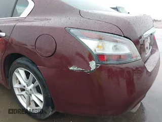 2011 Nissan Maxima SV with VIN 1N4AA5AP2BC829847, listed as a IAAI auction lot 41930092 with 108,048 mi miles and . Bid and sale history available at DreamBid. Image 18.