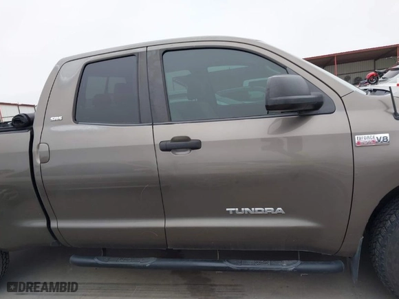 2007 Toyota Tundra SR5 with VIN 5TBRV54107S472417, listed as a IAAI auction lot 41547182 with 189,640 mi miles. Bid and sale history available at carsss.com. Image 13.