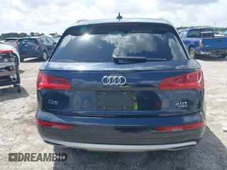 2018 Audi Q5 Premium with VIN WA1ANAFY7J2087419, listed as a IAAI auction lot 41931235 with 73,199 mi miles. Bid and sale history available at carsss.com. Image 17.