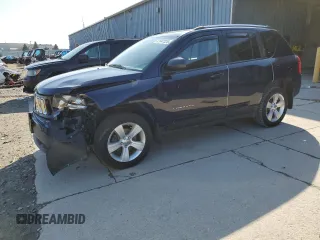 2012 Jeep Compass Latitude with VIN 1C4NJCEB6CD642895, listed as a Copart auction lot 47647325 with 97,575 mi miles and Salvage Title. Bid and sale history available at carsss.com. Image 1.